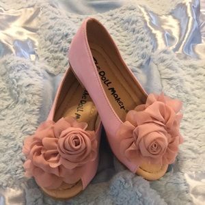 Size 8 girls dress shoes